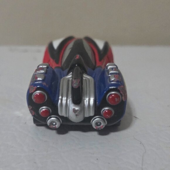 Red Velocidad Spider Man Marvel ©2011 Maisto Diecast Car - Picture 4 of 5